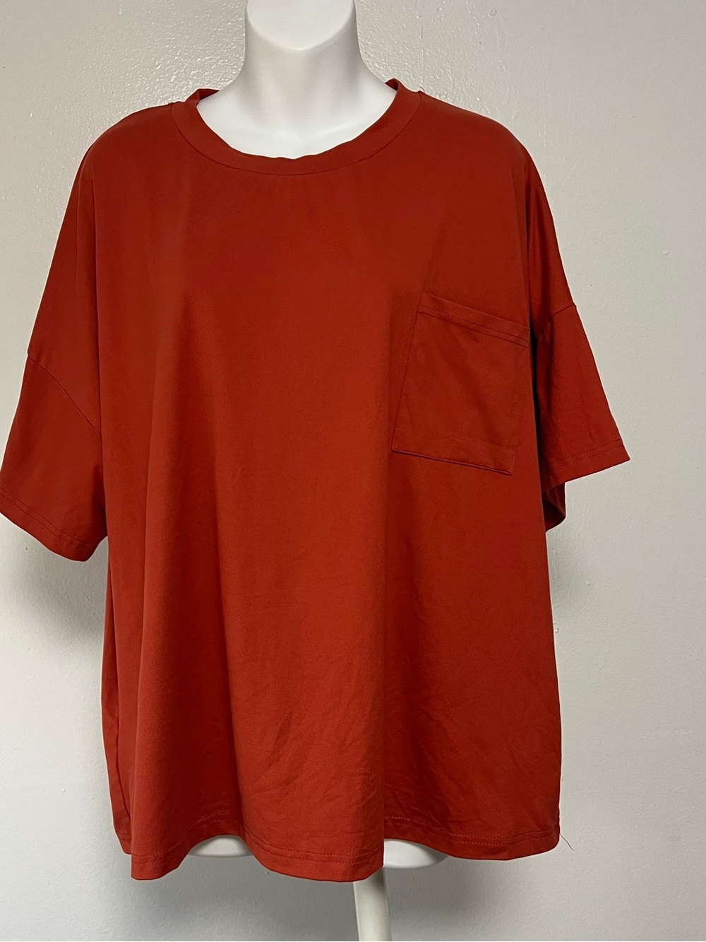 Indie & Co Women’s Relaxed Pocket TShirt Crop Top Rust Red XXL